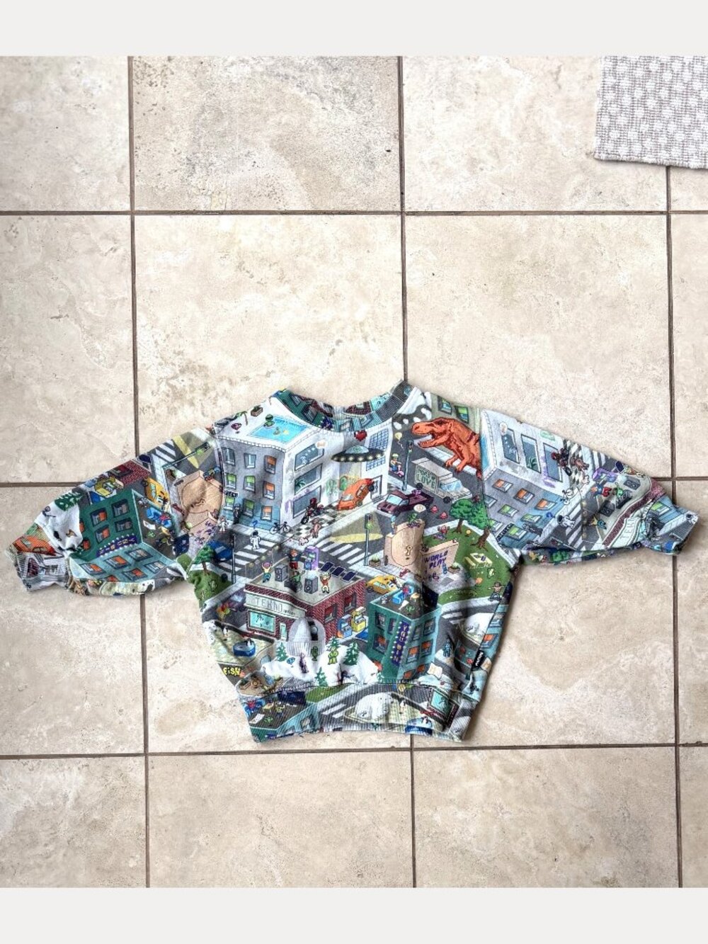 Molo City Scene Illustrated Print Top | Size 98 (~3Y) | Designed in Denmark